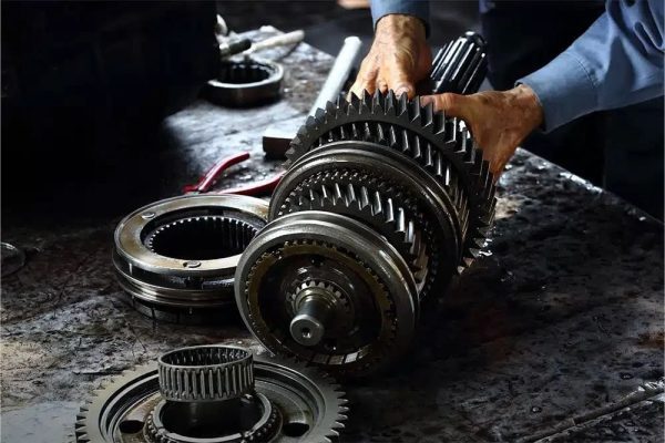 راهکارهای رفع مشکل تقه زدن گیربکس خودروهای چینی