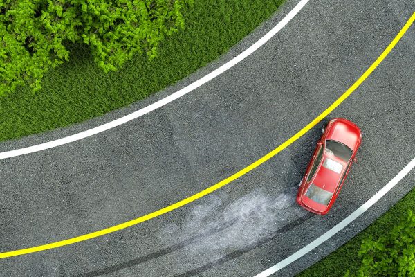 کپ کردن خودرو هنگام شتاب گرفتن چیست و چرا اهمیت دارد؟